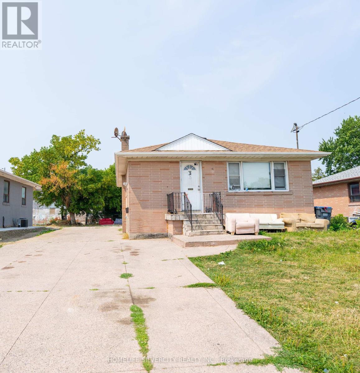 Property image for 3 STUDLEY STREET|Mississauga (Malton), Ontario L4T1H9