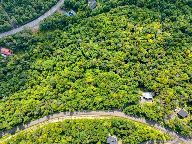 31B Mtée de l'Adret, Sainte-Adèle, Quebec J8B0E6