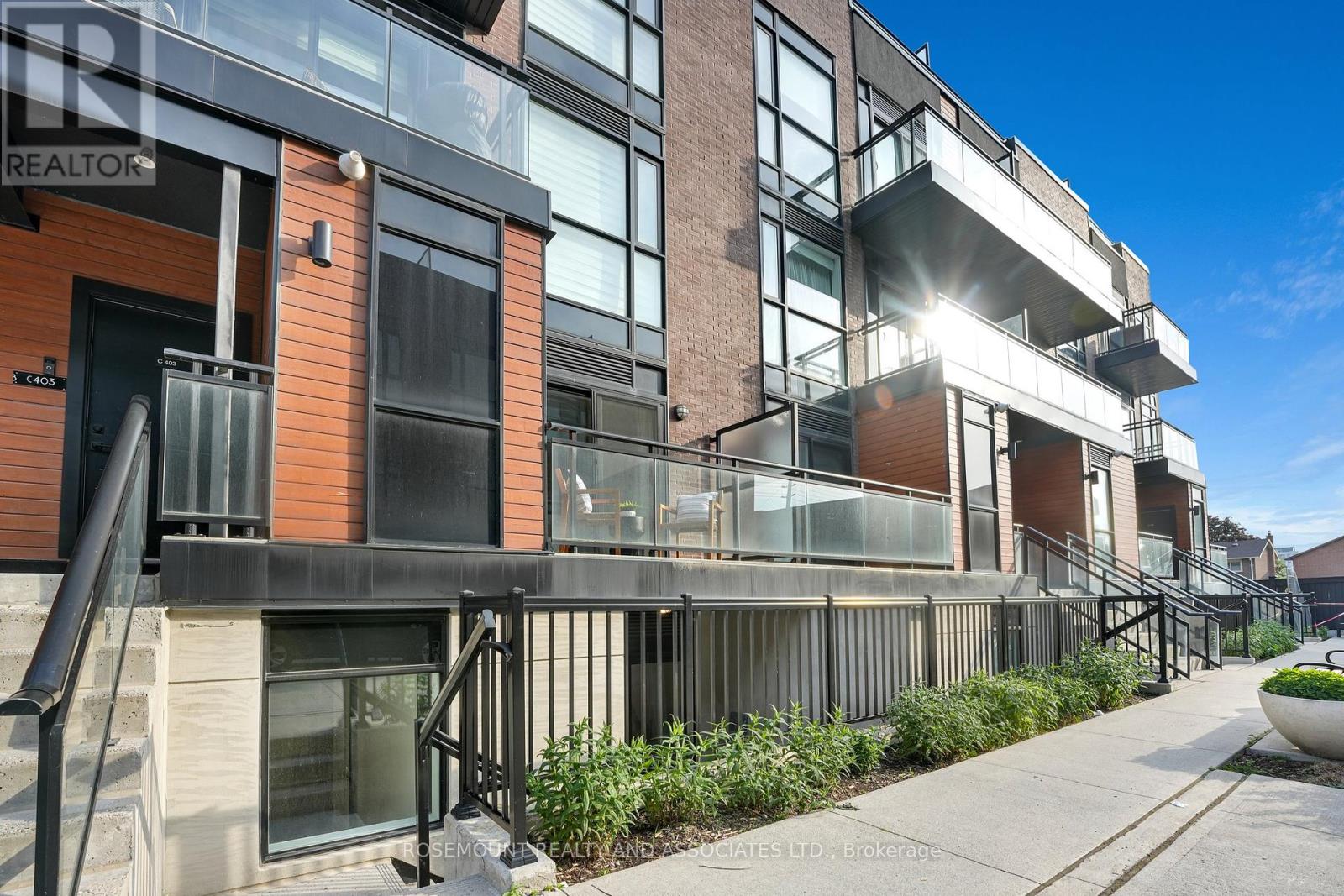 Property image for C402 - 5299 HIGHWAY 07 ROAD|Vaughan (Vaughan Grove), Ontario L4L0J1