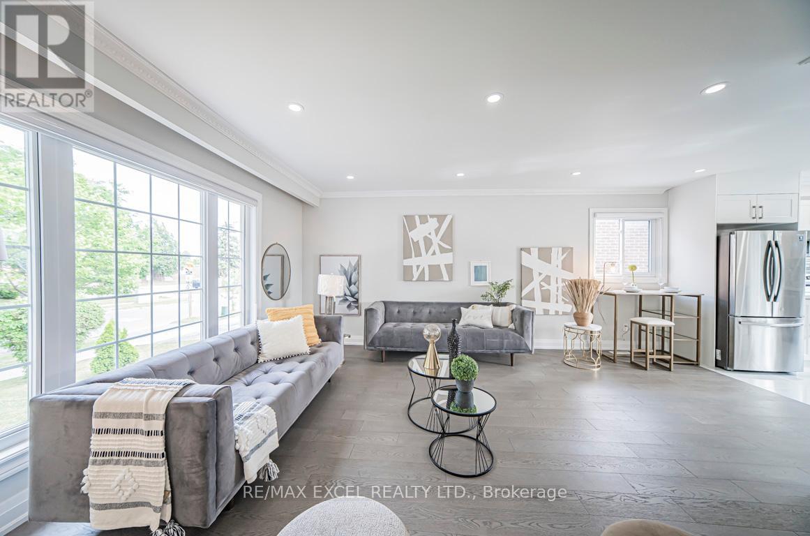 Property image for 106 ALEXMUIR BOULEVARD|Toronto (Agincourt North), Ontario M1V1H4