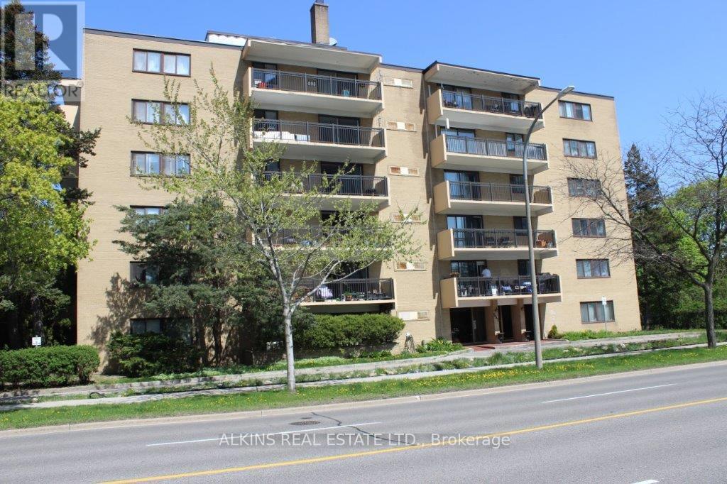 Property image for 501 - 557 THE EAST MALL|Toronto (Islington-City Centre West), Ontario M9B4A5