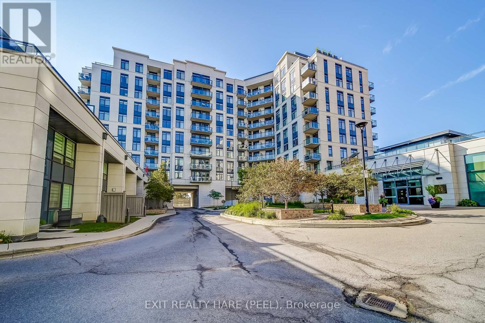 Property image for 706 - 12 WOODSTREAM BOULEVARD|Vaughan (Vaughan Grove), Ontario L4L8C3