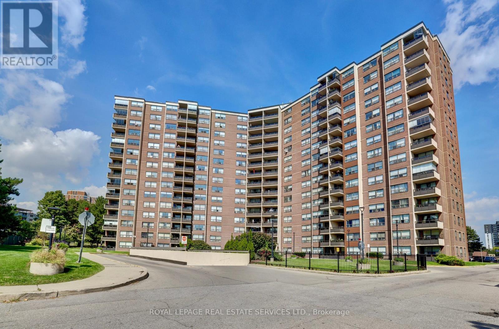 Property image for 1015 - 551 THE WEST MALL|Toronto (Etobicoke West Mall), Ontario M9C1G7