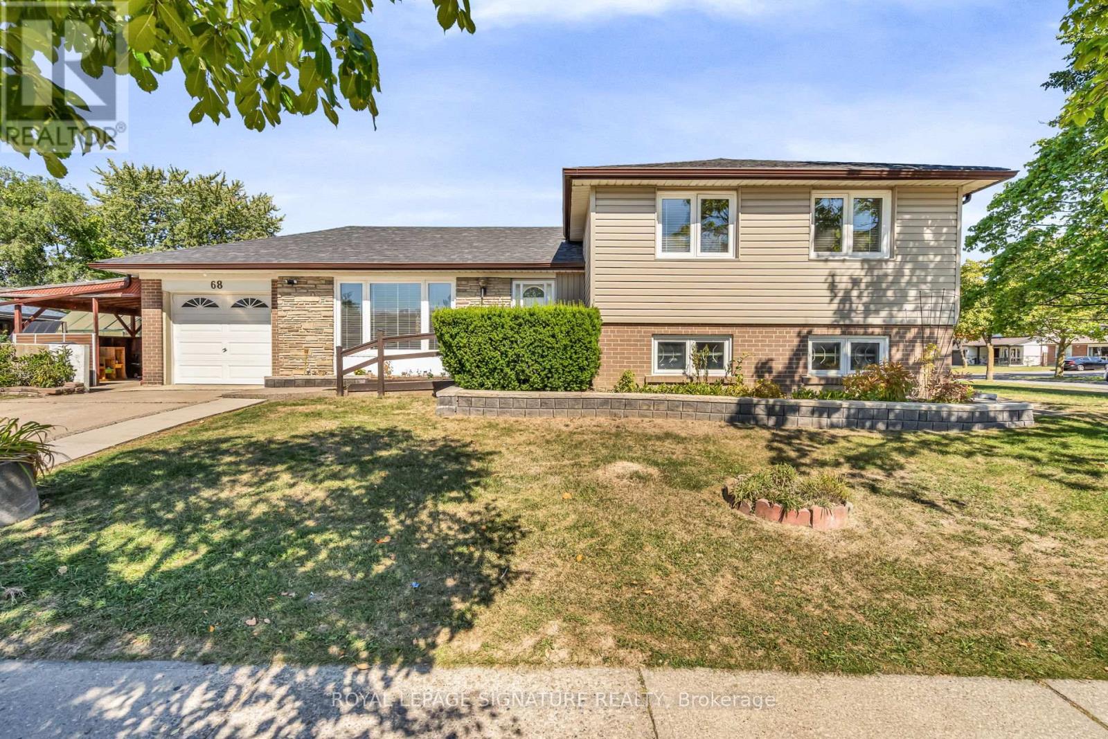 Property image for 68 MOUNT OLIVE DRIVE|Toronto (Mount Olive-Silverstone-Jamestown), Ontario M9V2C8