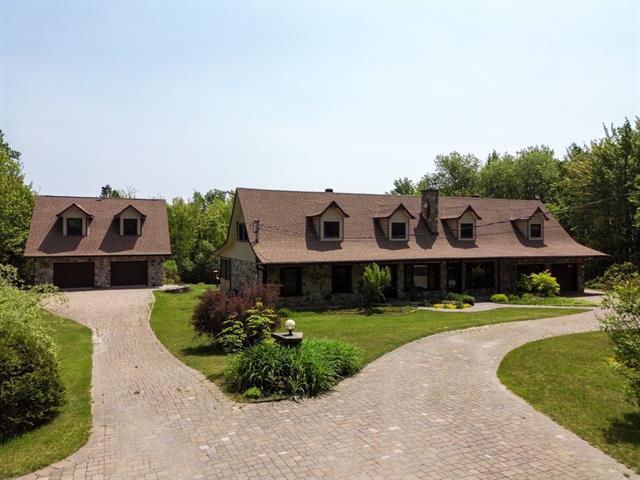 10 Maisons Chambres à Vendre Rock Forest Saint-Élie