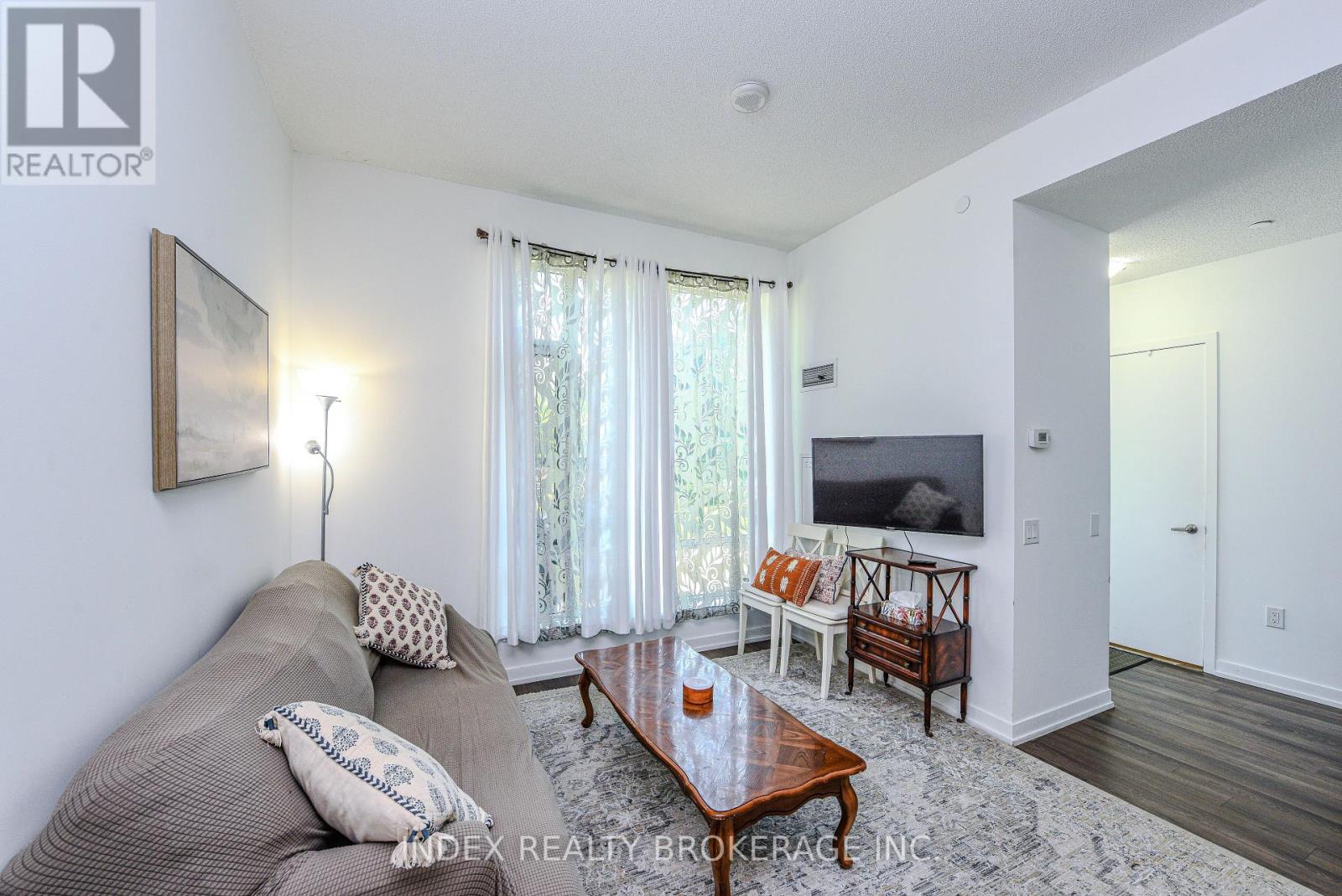Row / Townhouse for Sale in 103 - 2560 EGLINTON AVENUE|Mississauga (Central Erin Mills), Ontario L5M0Y3 5