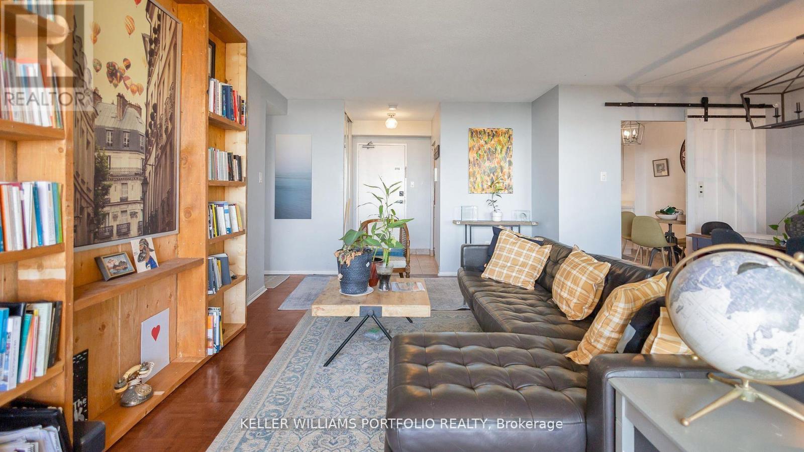 Property image for 1006 - 362 THE EAST MALL E|Toronto (Islington-City Centre West), Ontario M9B6C4