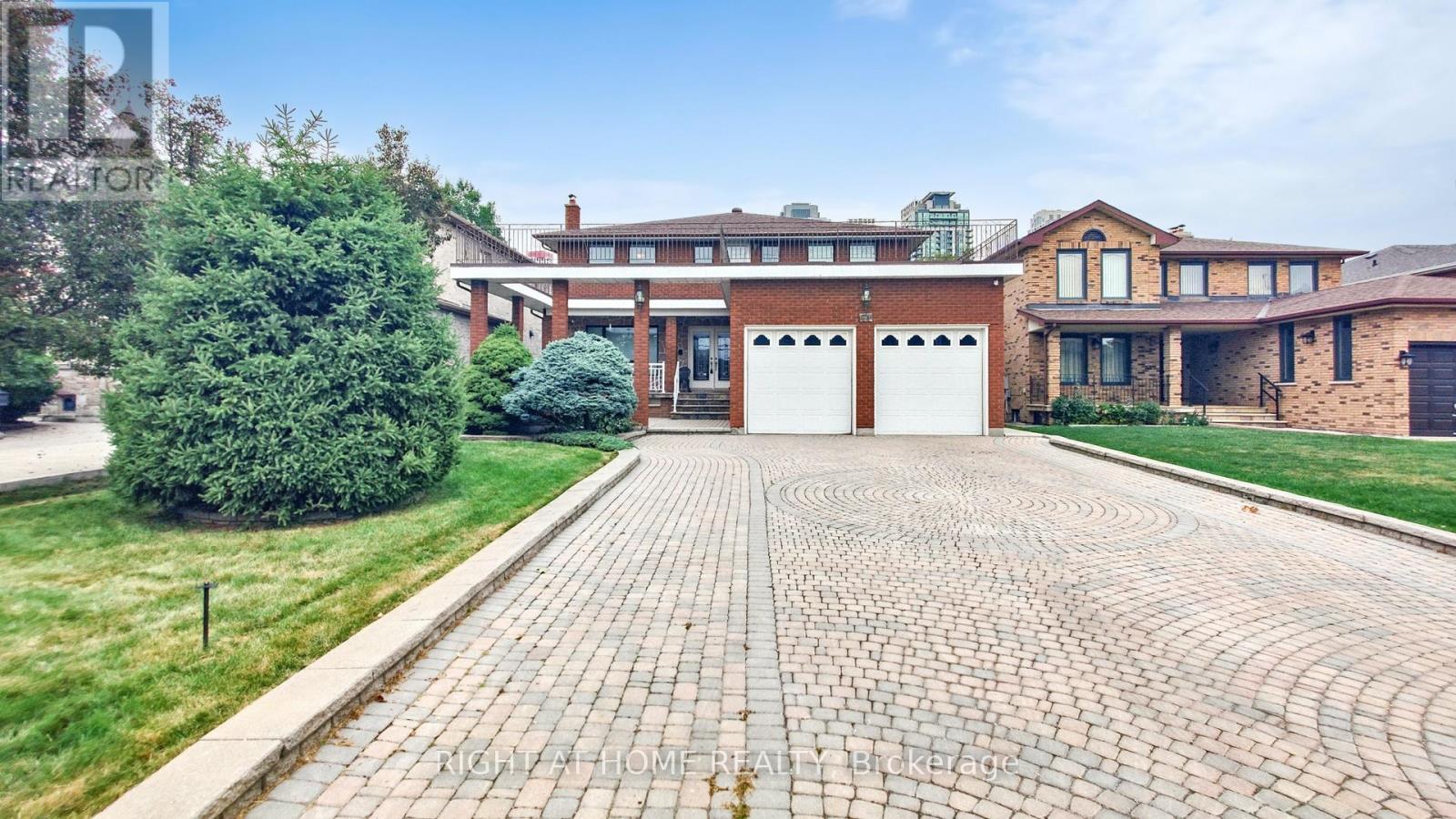Property image for 71 FAIRVIEW ROAD W|Mississauga (Fairview), Ontario L5B1K7