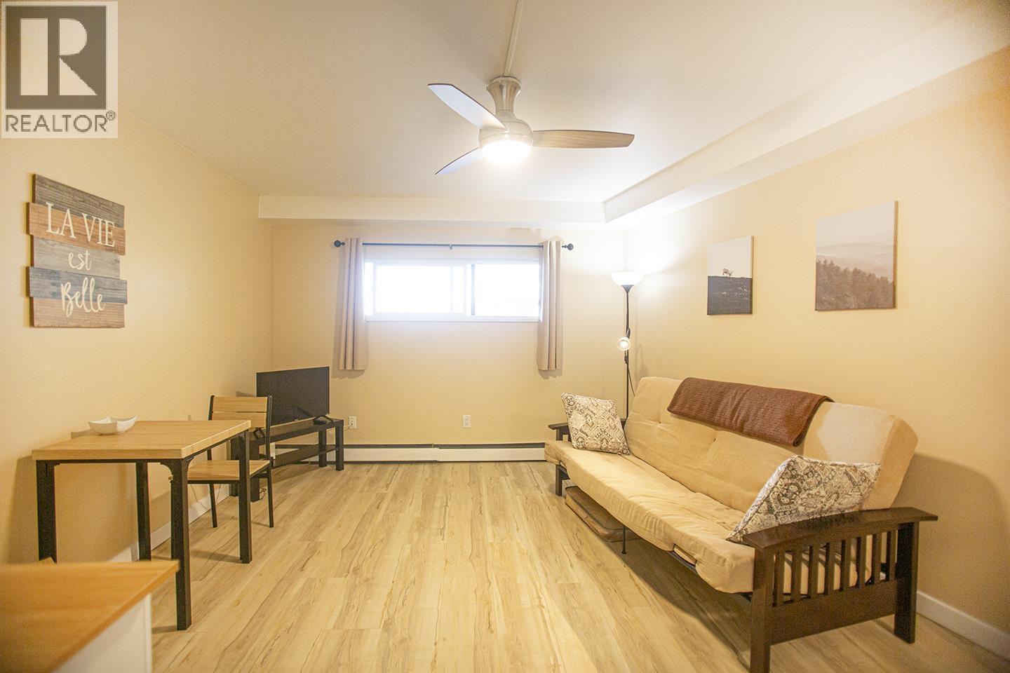 212 2111 WHISTLER ROAD