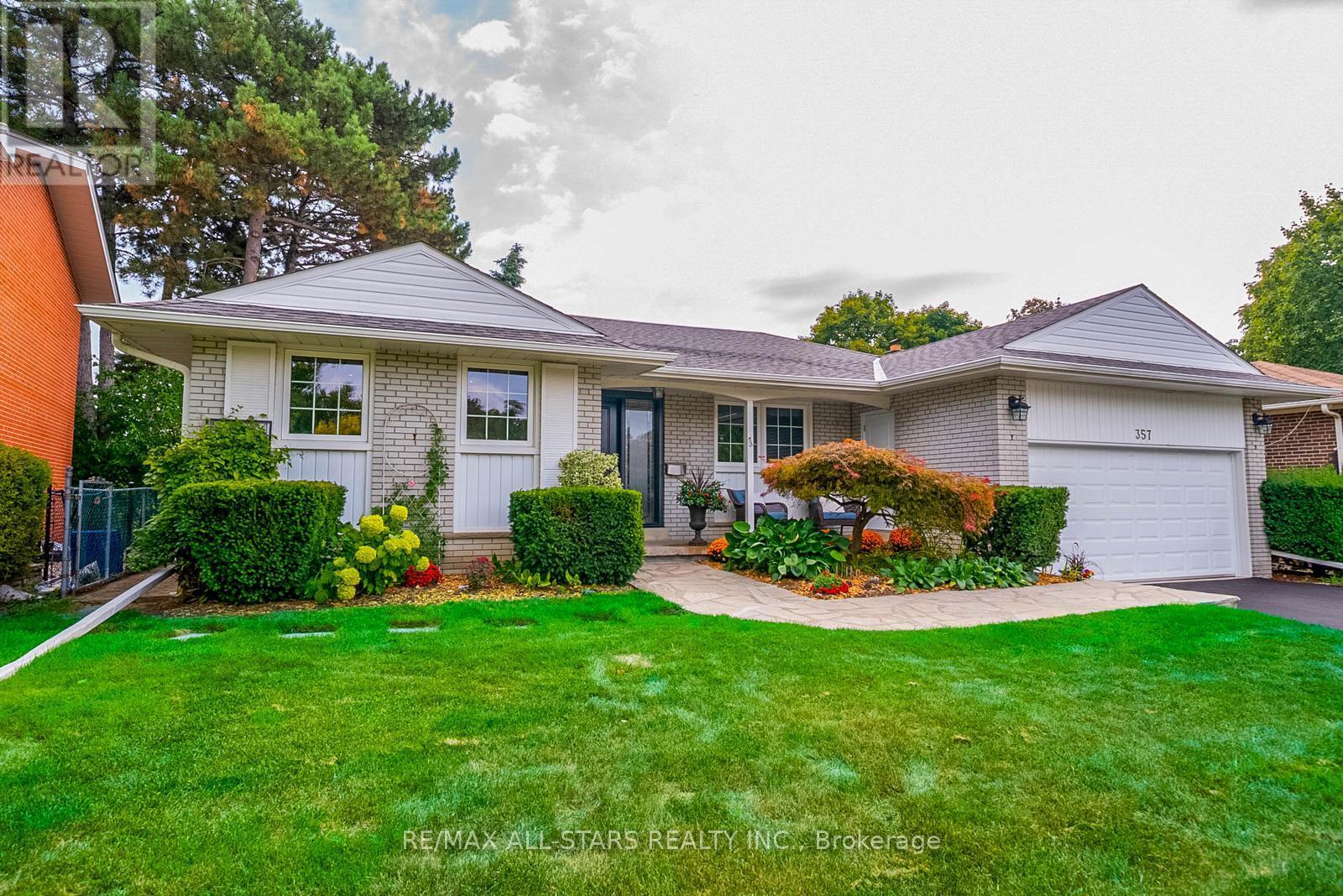 Property image for 357 MARKLAND DRIVE|Toronto (Markland Wood), Ontario M9C1S1