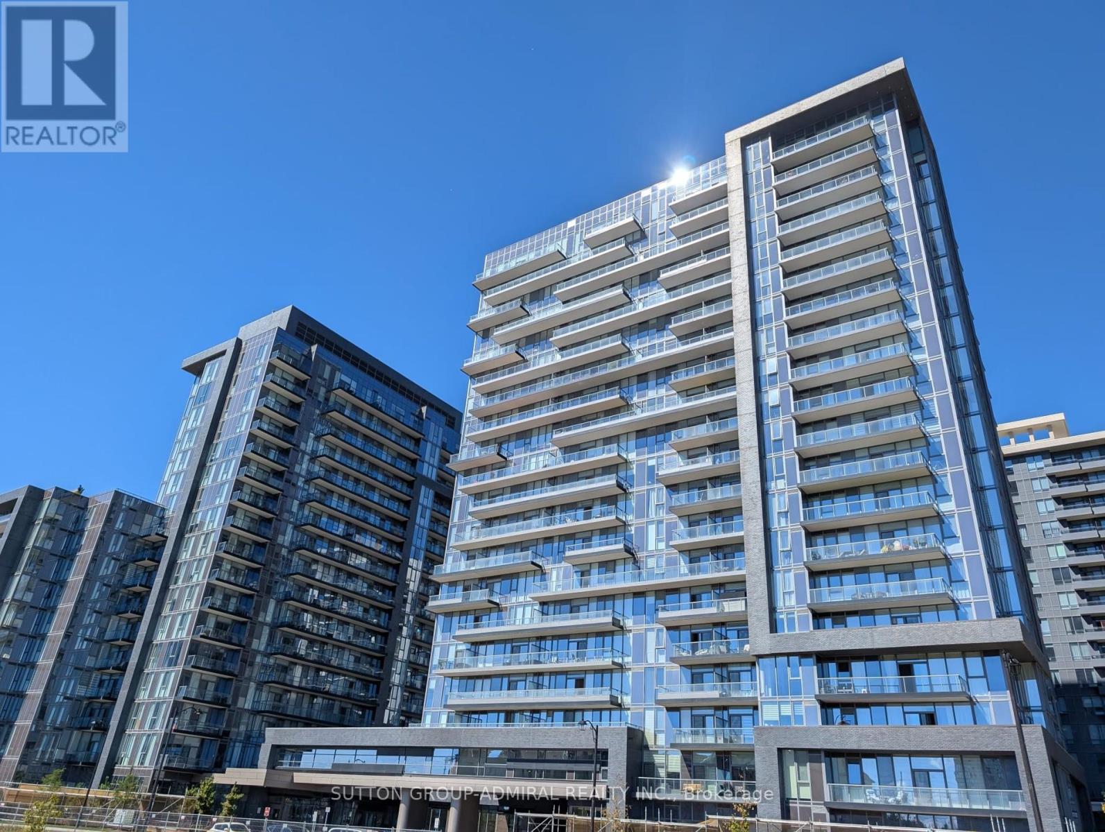 Property image for 1103 - 20 GATINEAU DRIVE|Vaughan (Beverley Glen), Ontario L4J0L3