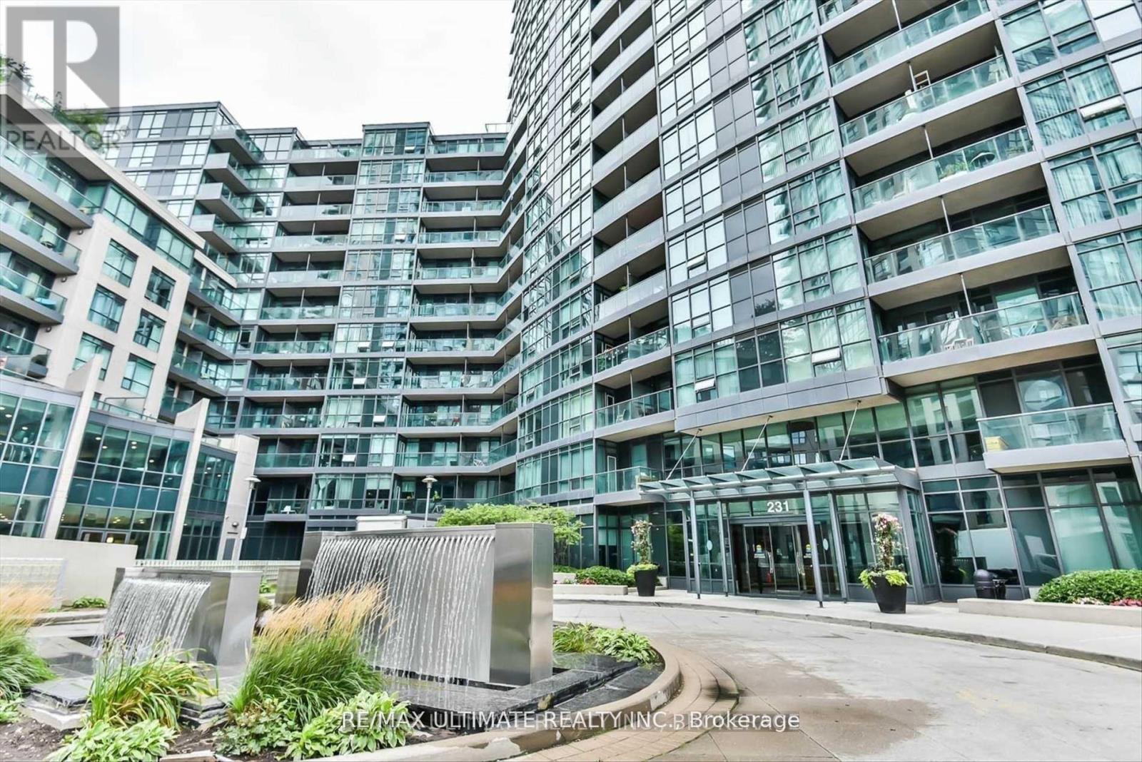 Property image for 228 - 231 FORT YORK BOULEVARD|Toronto (Niagara), Ontario M5V1B1