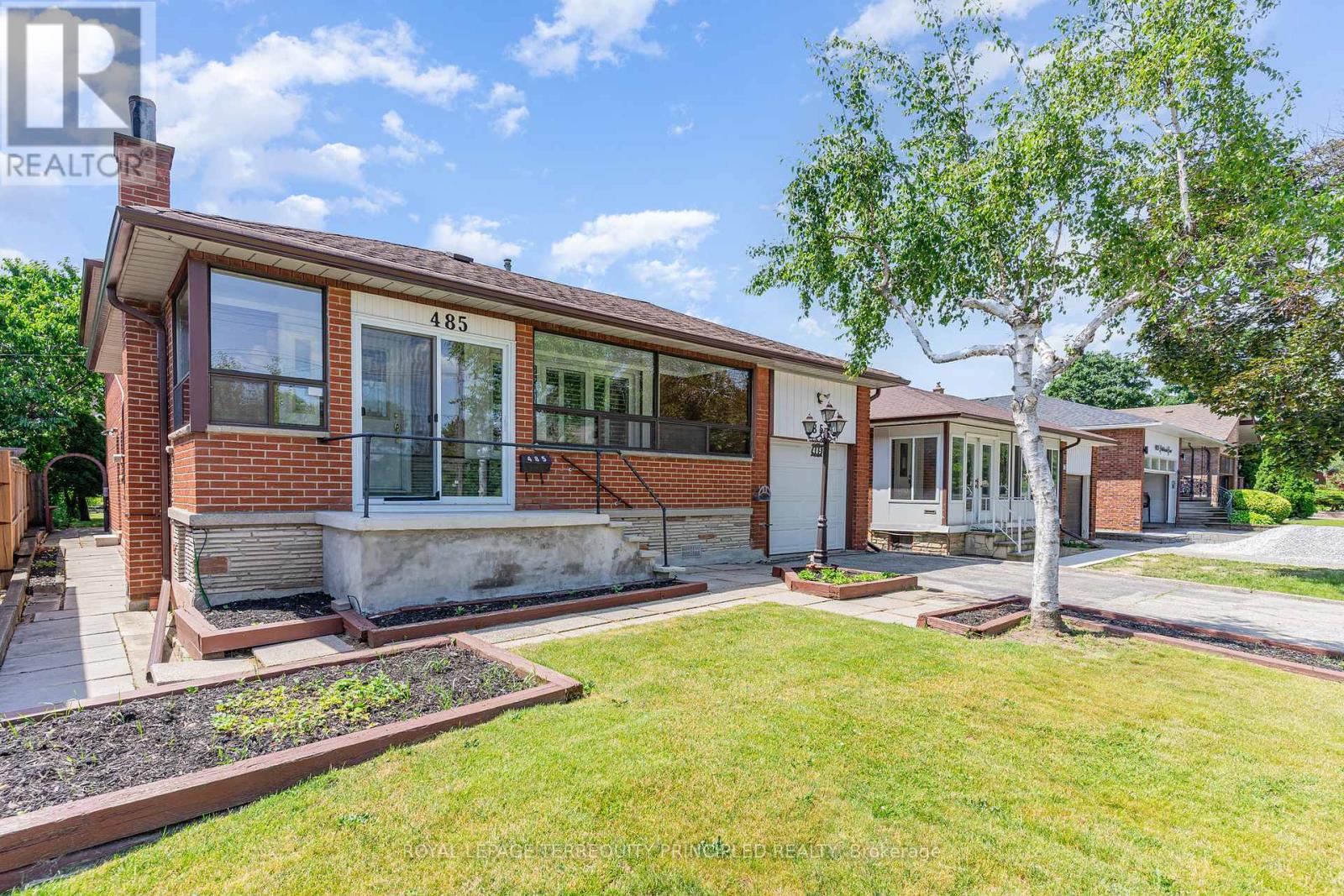 Property image for 485 RATHBURN ROAD|Toronto (Etobicoke West Mall), Ontario M9C3S9