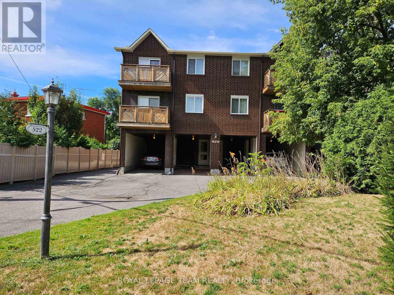 Property image for 5 - 522 RIVERDALE AVENUE N|Ottawa, Ontario K1S1S5