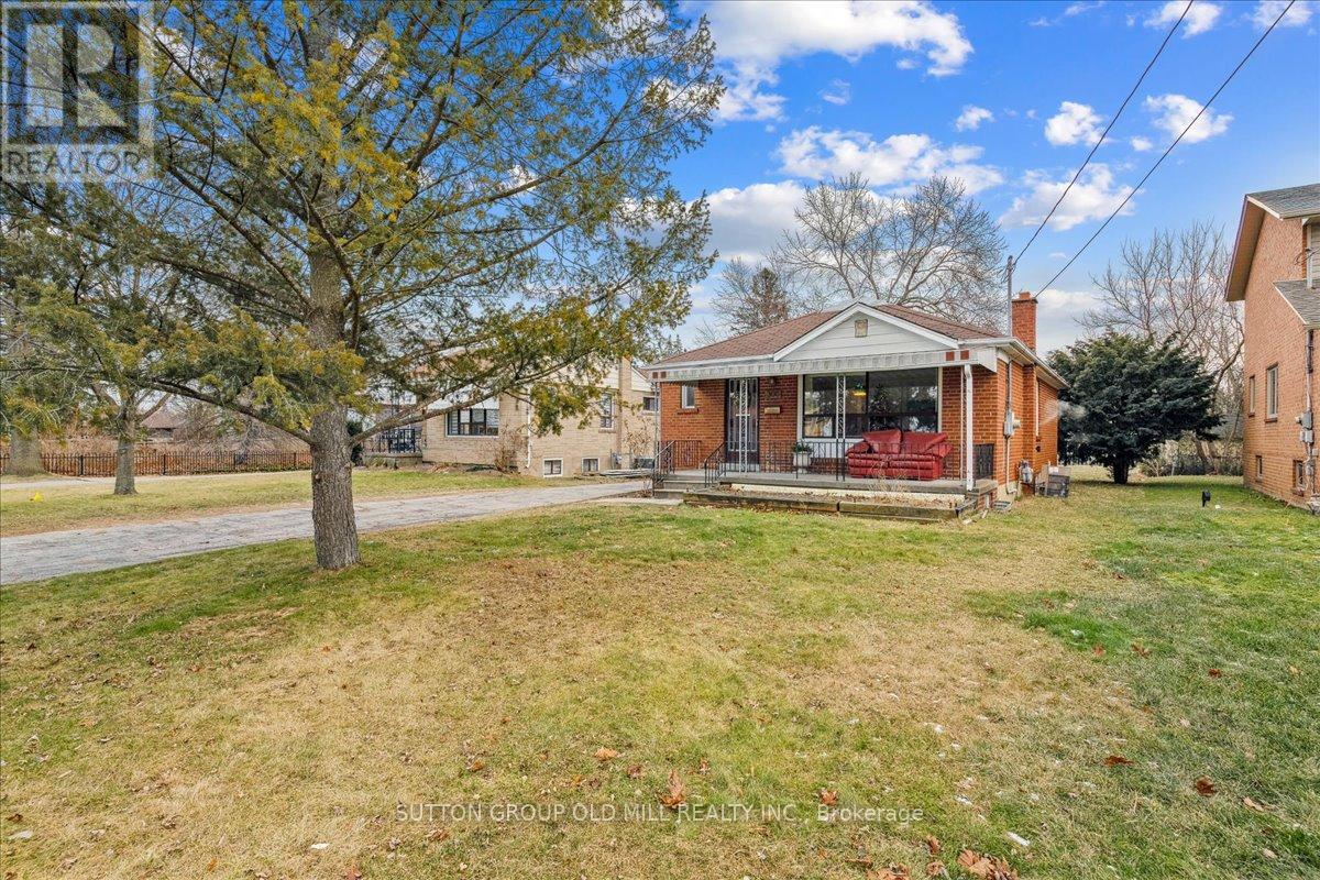 Property image for 308 MINEOLA ROAD E|Mississauga (Mineola), Ontario L5G2G5