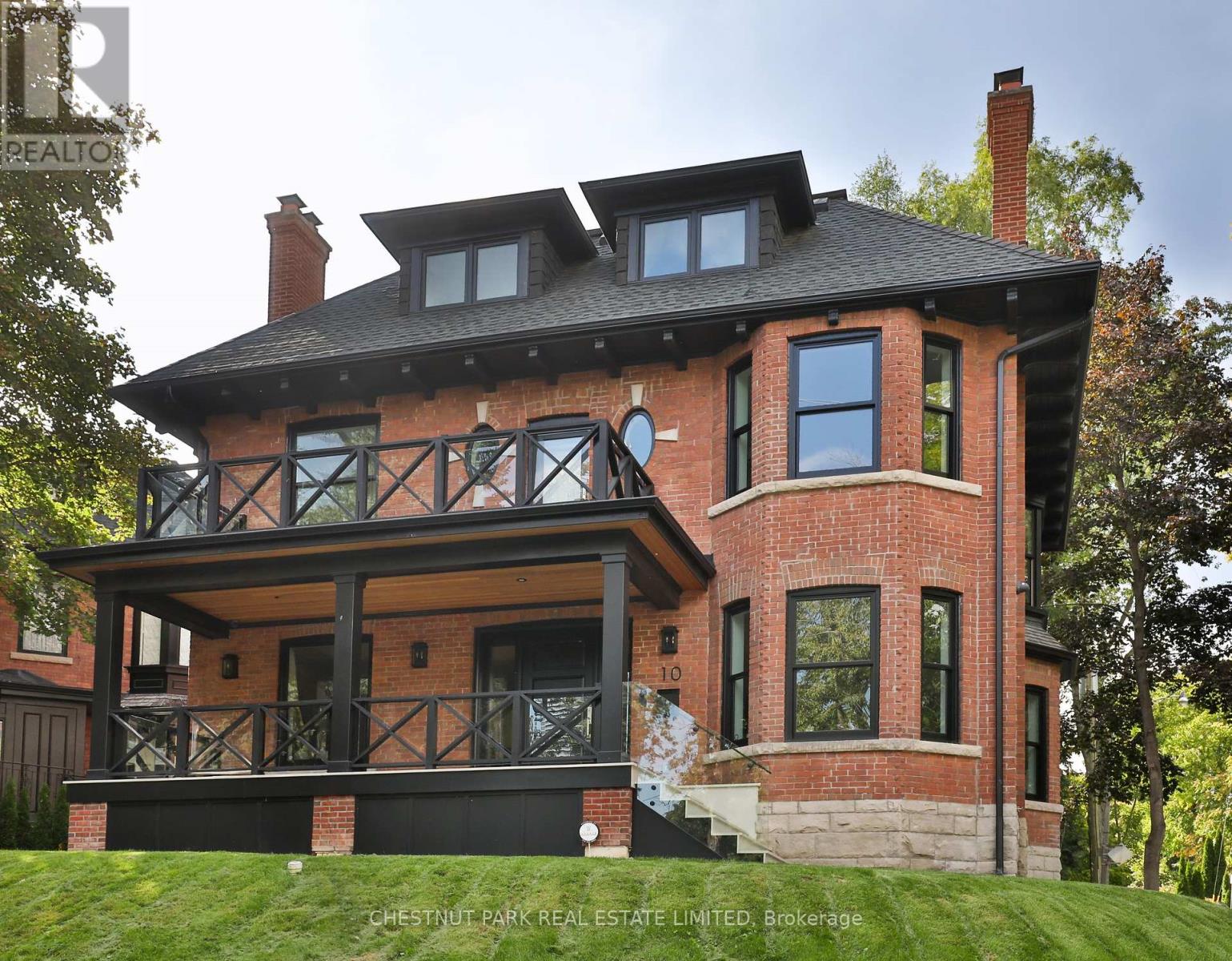 Property image for 10 ROSEDALE ROAD|Toronto (Rosedale-Moore Park), Ontario M4W2P3