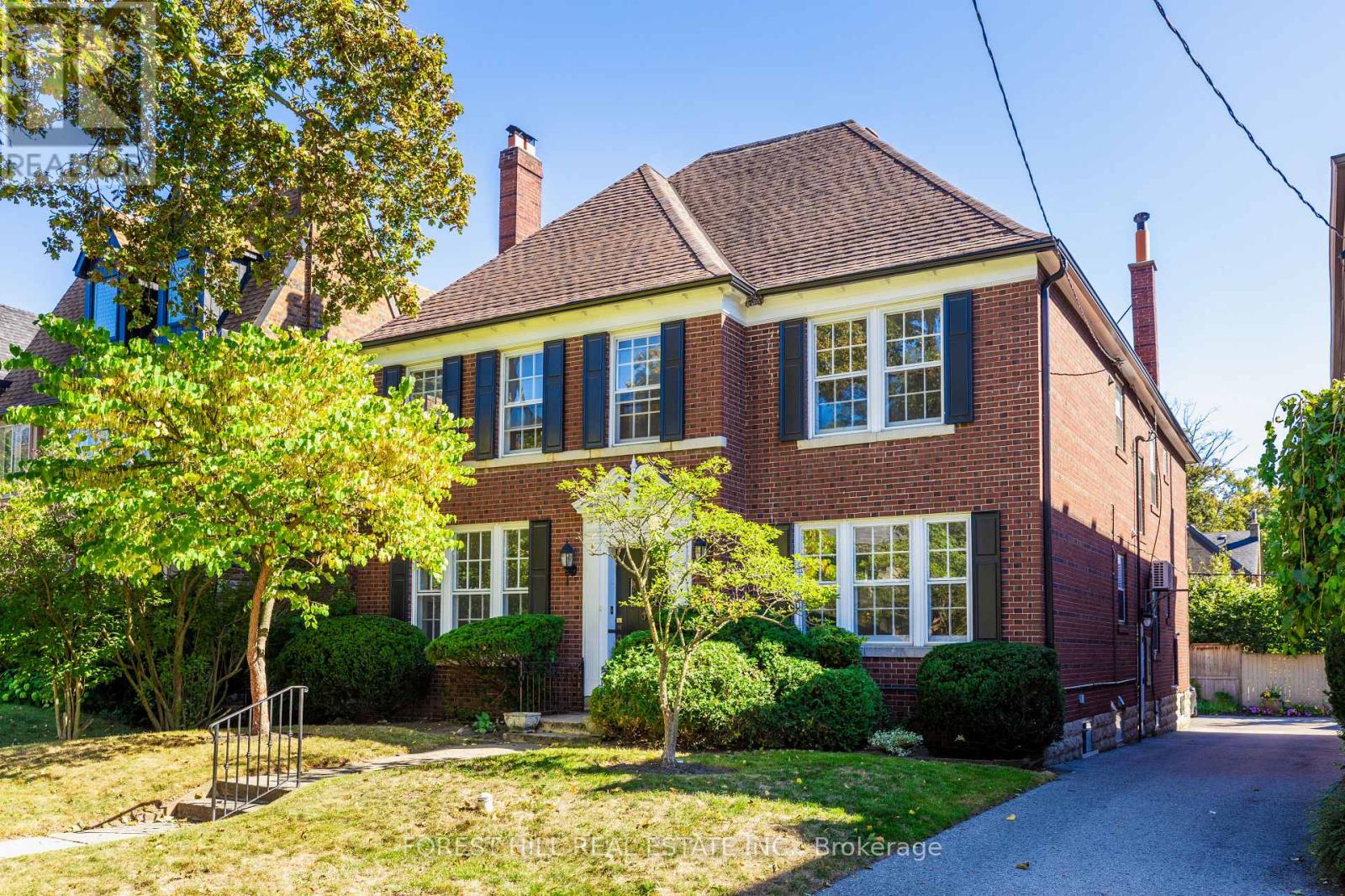 Property image for 29 WHITEHALL ROAD|Toronto (Rosedale-Moore Park), Ontario M4W2C5
