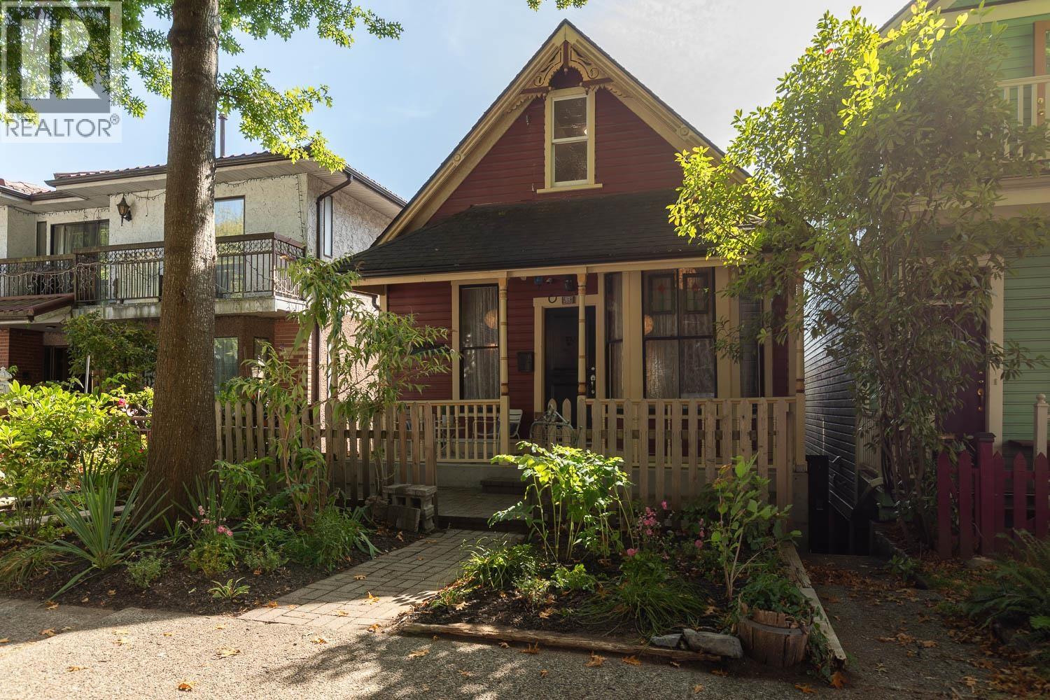 Property image for 518 E GEORGIA STREET|Vancouver, British Columbia V6A1Z9