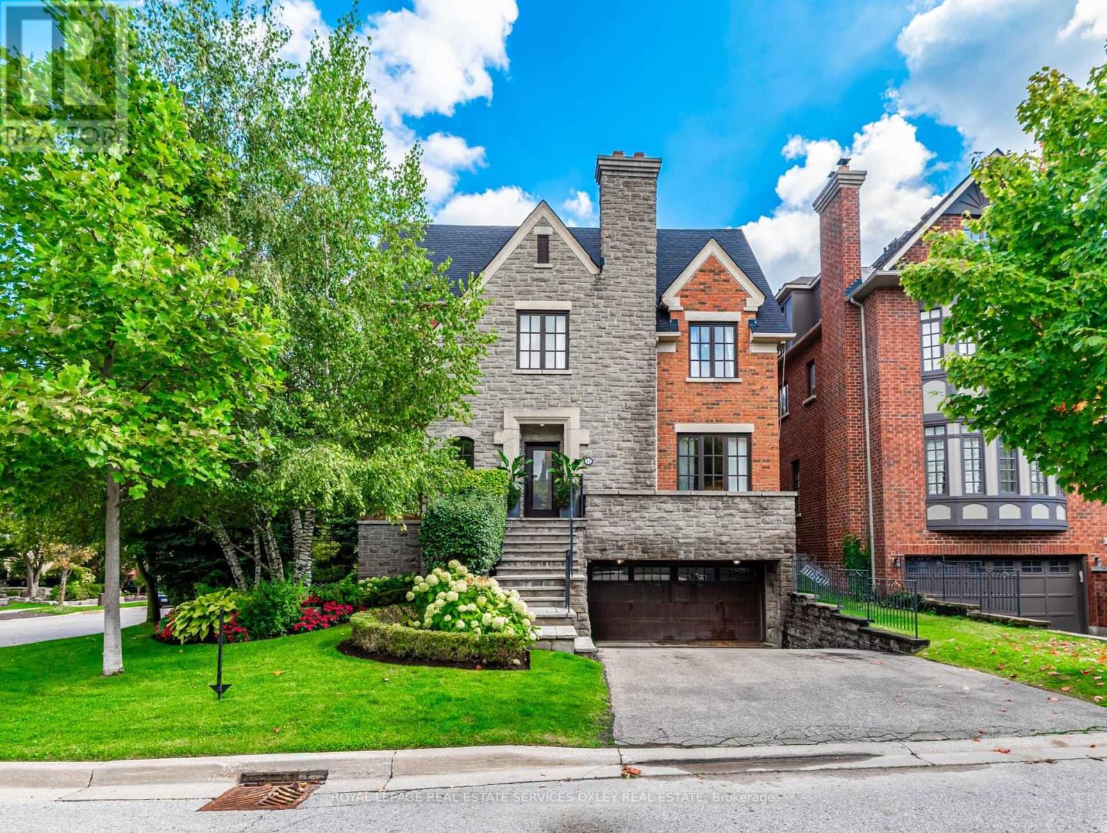 Property image for 11 TRUE DAVIDSON DRIVE|Toronto (Leaside), Ontario M4W3X2