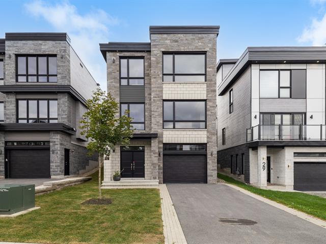 Property image for 27 Rue du Rivage|Gatineau (Hull), Quebec J8Z3R1