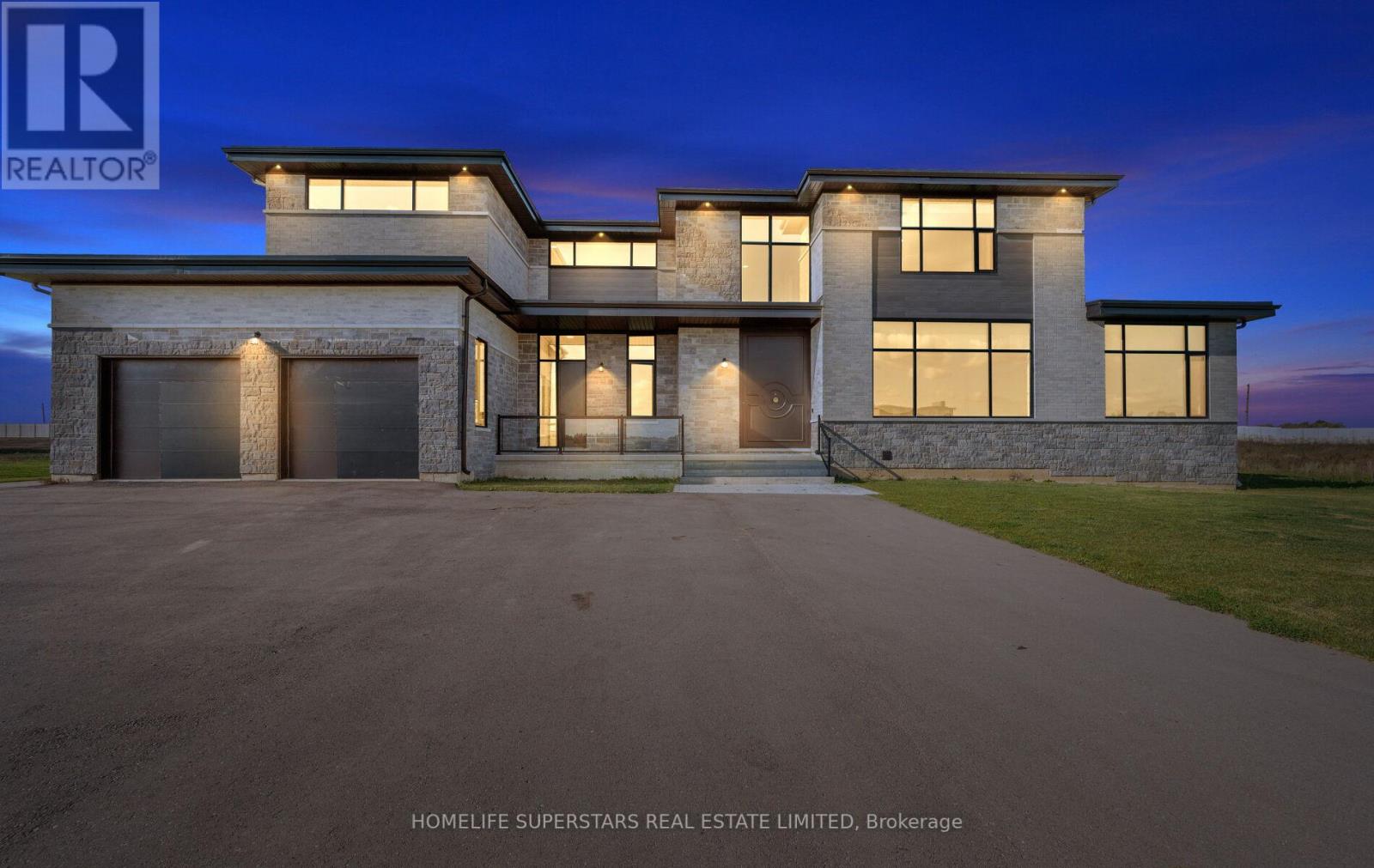 Property image for 32 SUGARBUSH COURT|Halton Hills (Rural Halton Hills), Ontario L7G4S7