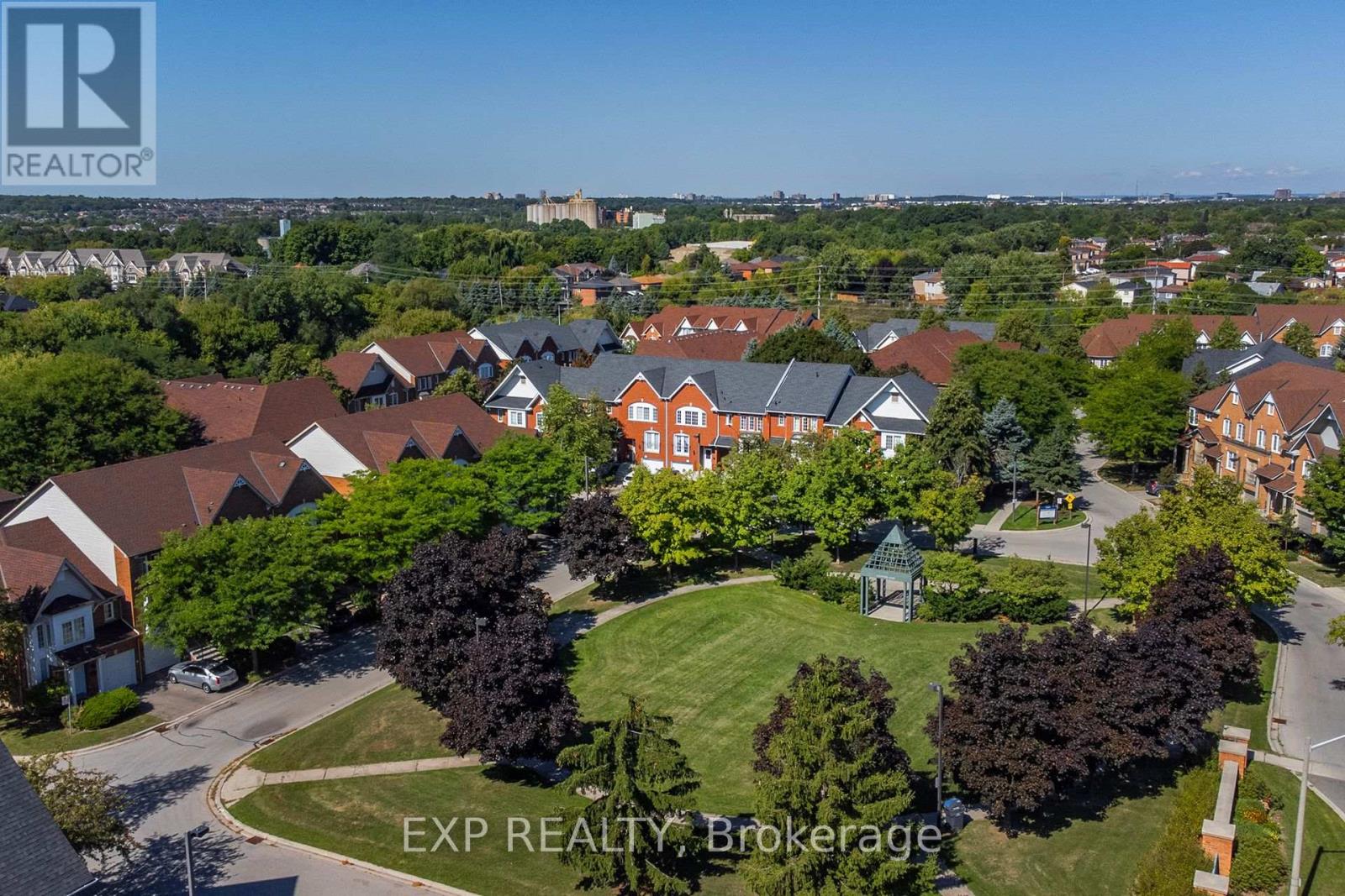Property image for 24 - 1591 SOUTH PARADE COURT|Mississauga (East Credit), Ontario L5M6G1