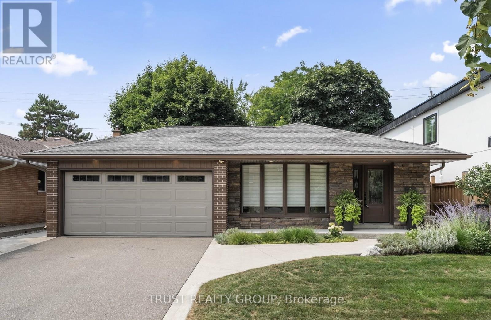 Property image for 18 DEANECREST ROAD|Toronto (Eringate-Centennial-West Deane), Ontario M9B5W4