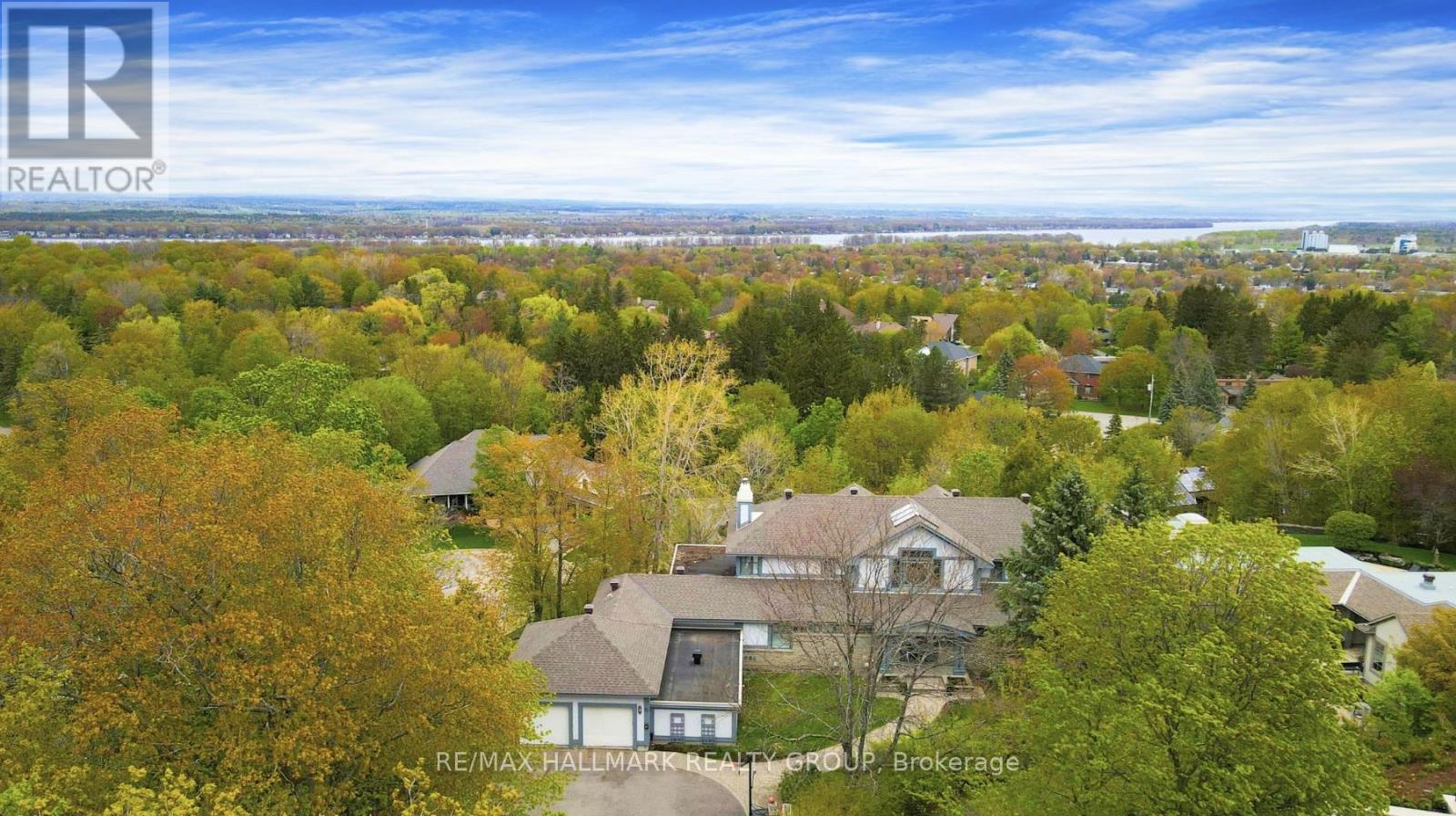 Property image for 23 DAVIDSON DRIVE|Ottawa, Ontario K1J6L7