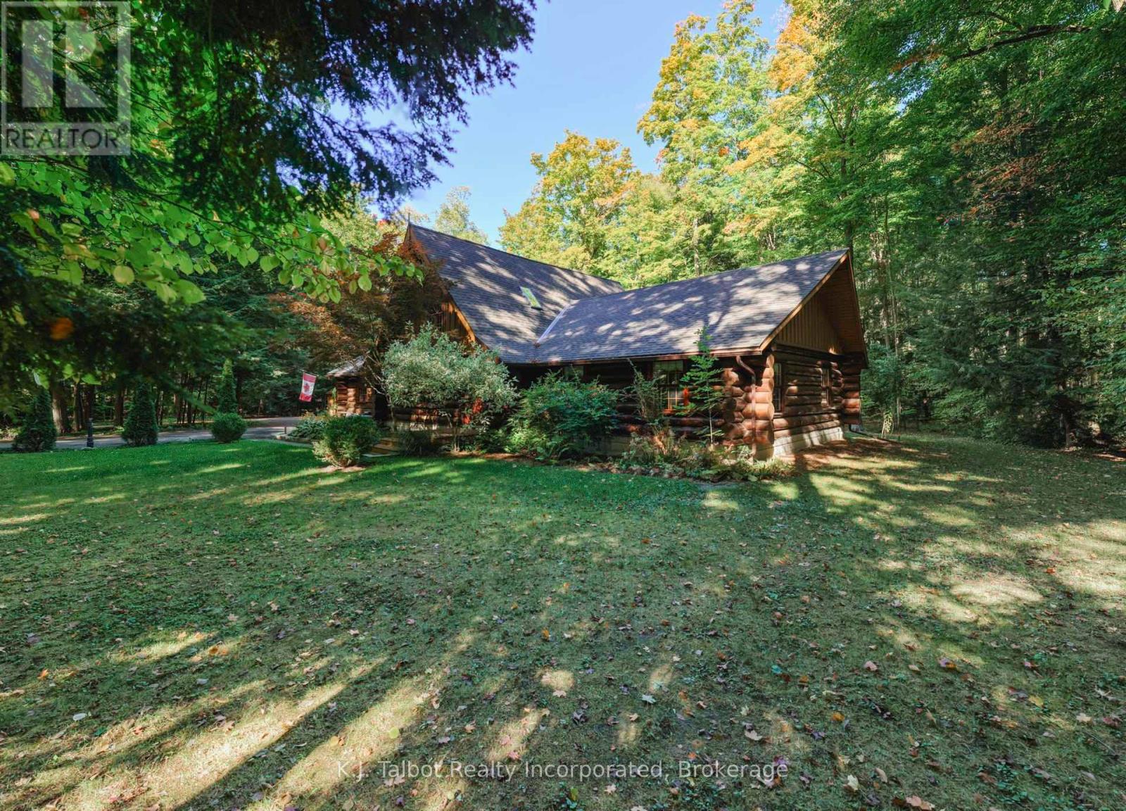 For sale: 35576B BAYFIELD RIVER ROAD, R.R. #2 ROAD E, Central