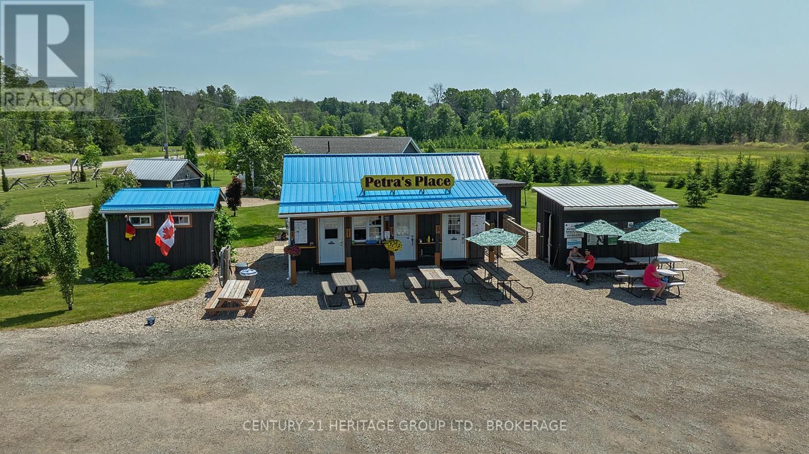 3756 Postcode For sale: 3756 COUNTY ROAD 3, Leeds and the Thousand Islands, Ontario ...