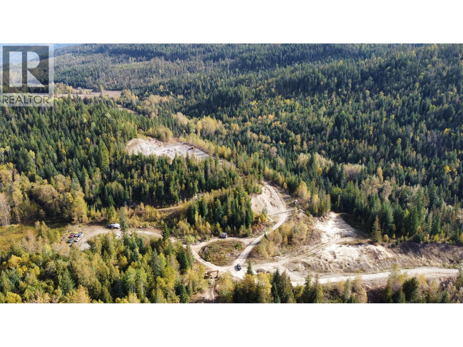 For sale: 00 Oxbow Frontage Road, Malakwa, British Columbia V0E2J0