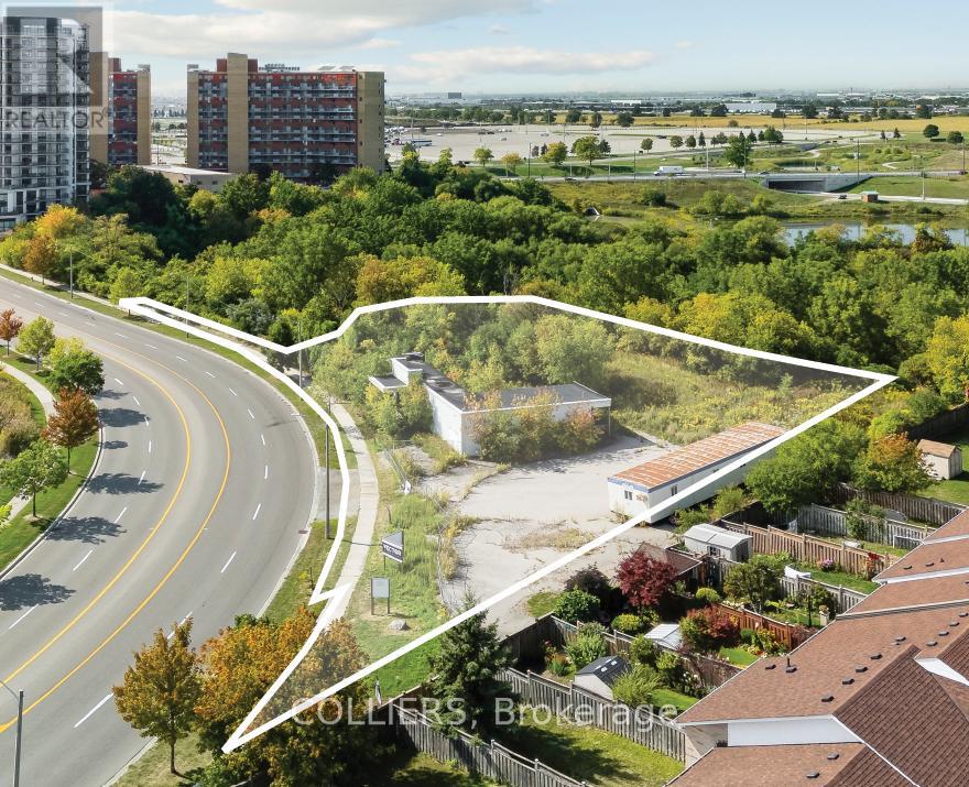 Property image for 750 QUEENS PLATE DRIVE|Toronto (West Humber-Clairville), Ontario M9W6K5
