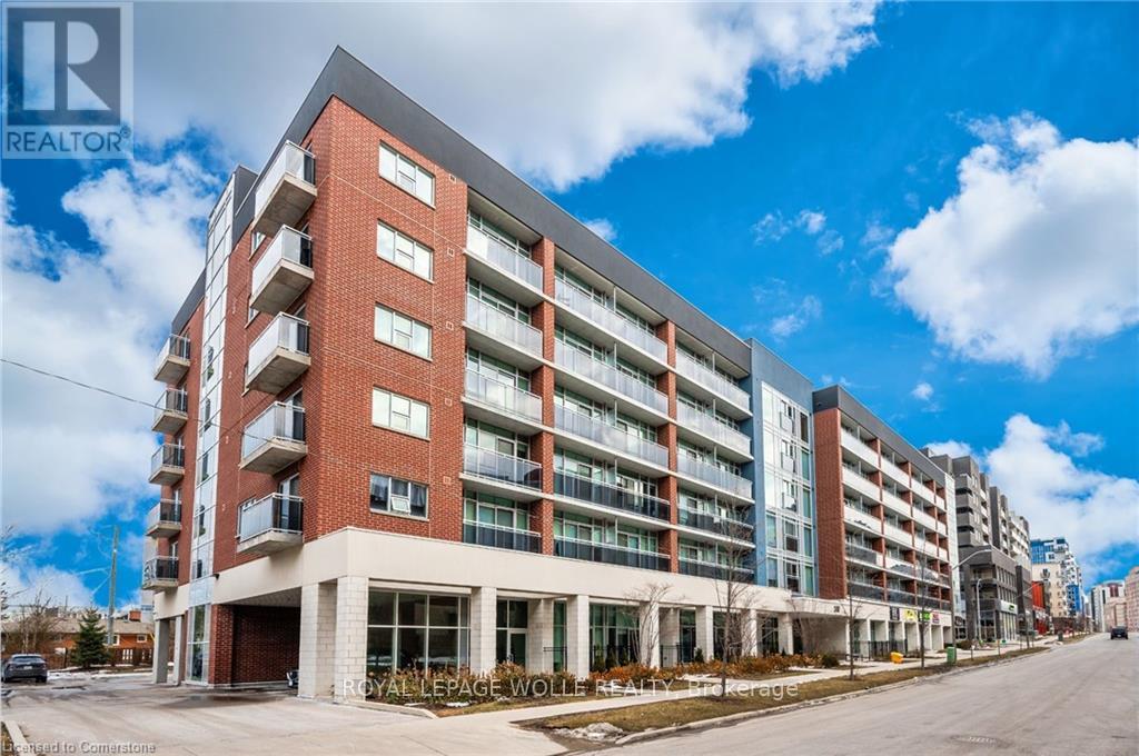 44 - 308 LESTER STREET, Waterloo, Ontario N2L3W7