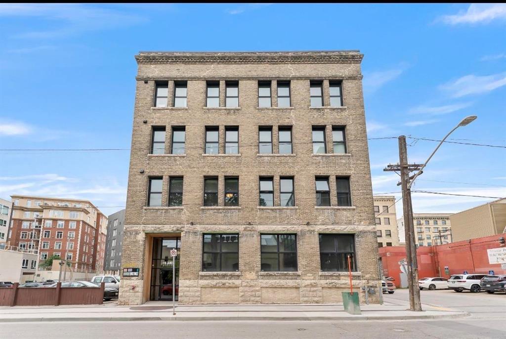 Primary image of 103 110 James Avenue|Winnipeg, Manitoba R3B0N7