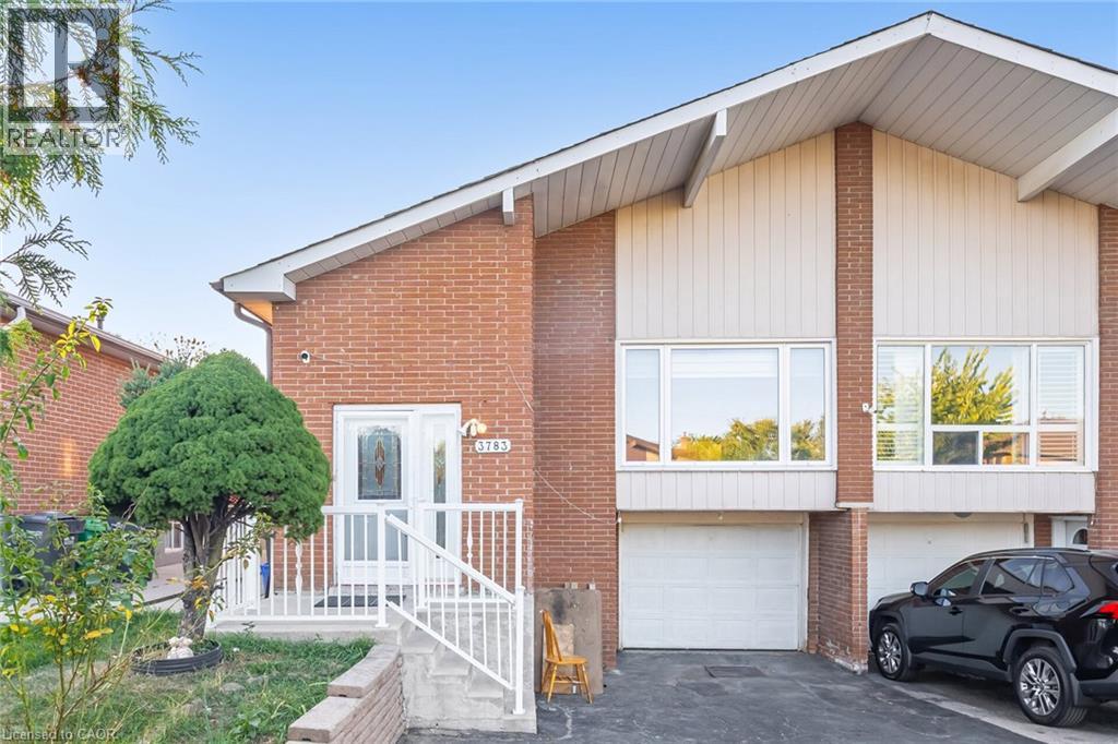 Property image for 3783 KEENAN Crescent|Mississauga, Ontario L4T3M1
