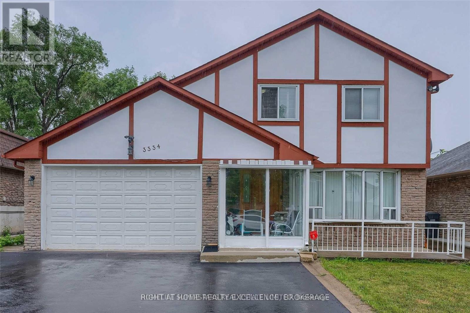 Property image for 3334 BRANDON GATE DRIVE|Mississauga (Malton), Ontario L4T2G4