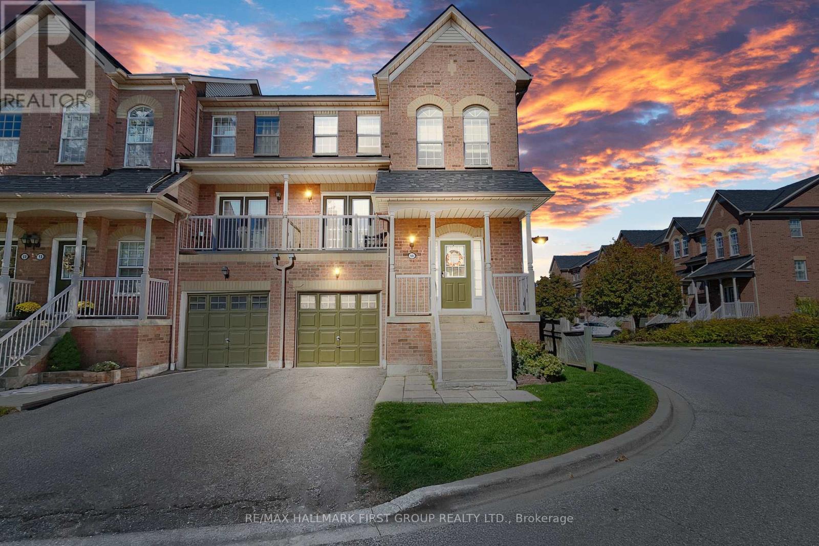Property image for 10 - 575 STEEPLE HILL|Pickering (Woodlands), Ontario L1V7E4