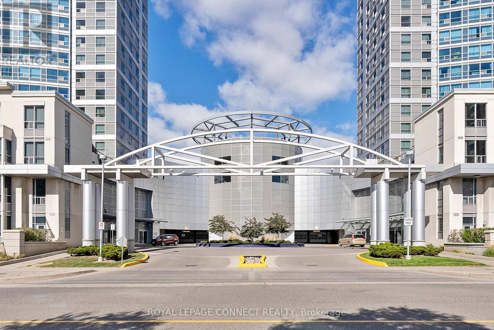 Property image for 1712 - 36 LEE CENTRE DRIVE|Toronto (Woburn), Ontario M1H3K2