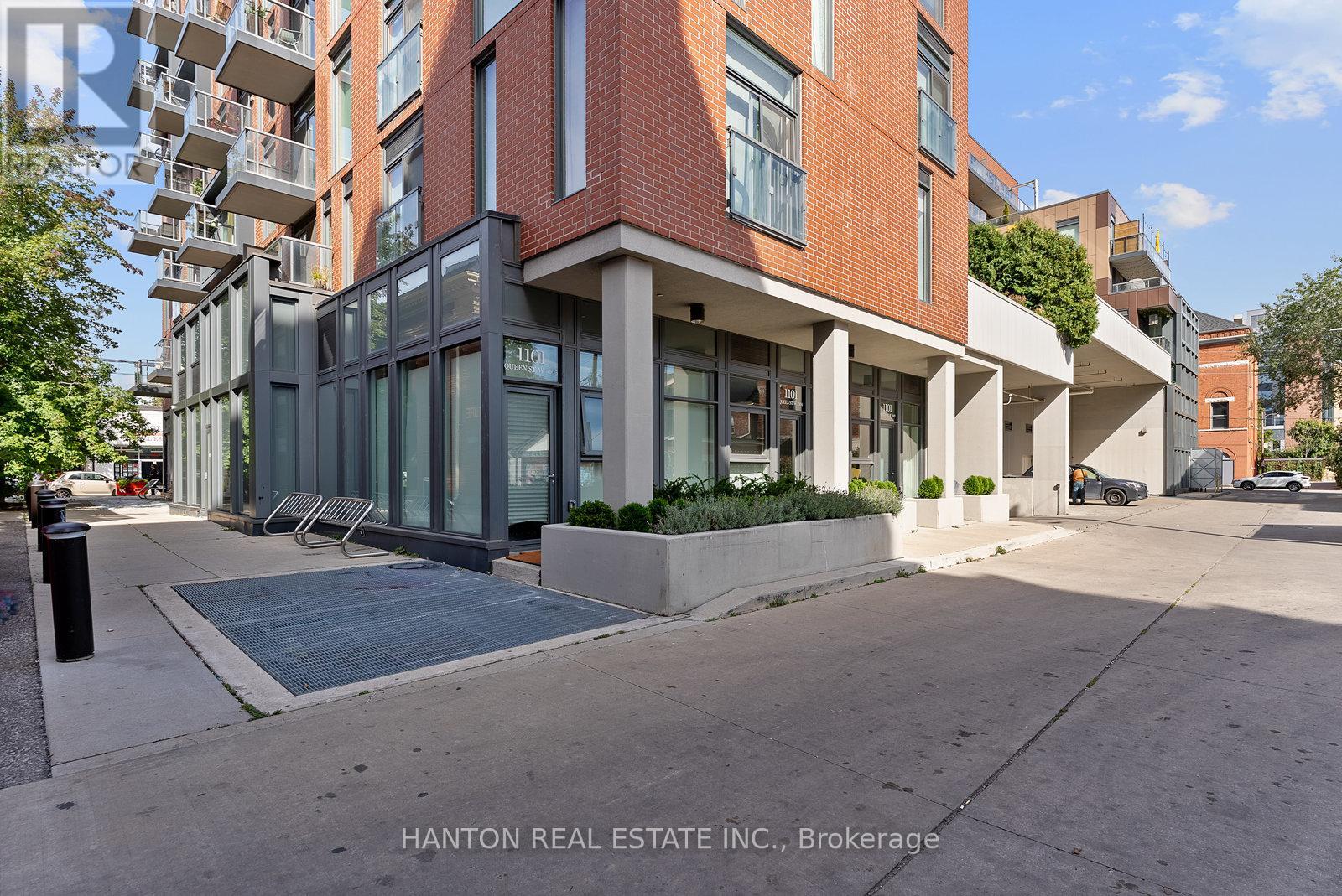 Primary image of 105 - 106 DOVERCOURT ROAD|Toronto (Little Portugal), Ontario M6J1J1