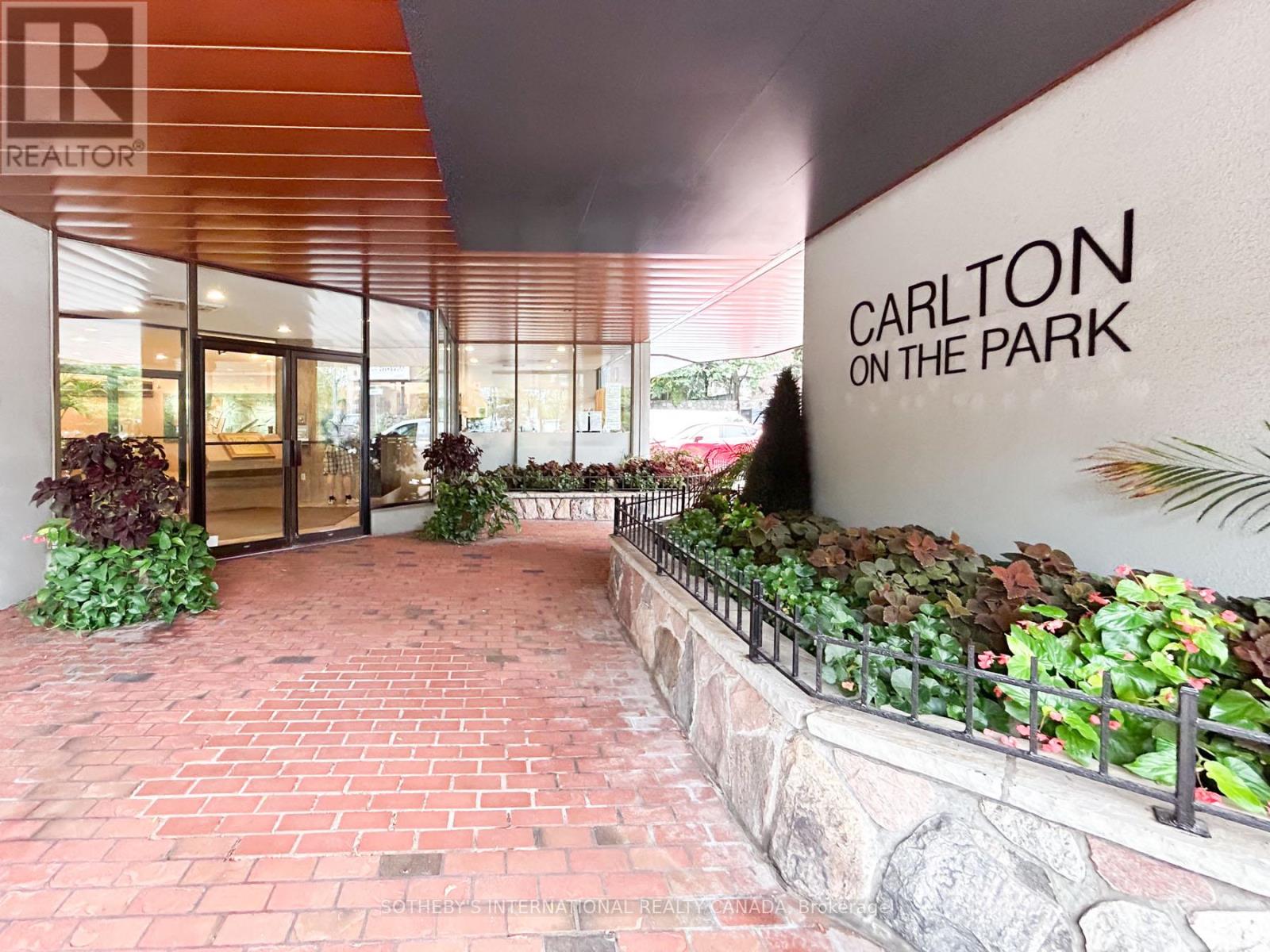 Property image for 1104 - 130 CARLTON STREET|Toronto (Cabbagetown-South St. James Town), Ontario M5A4K3