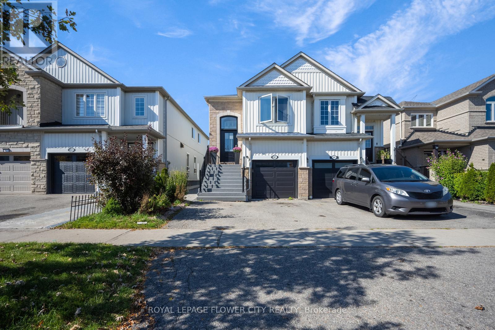 Property image for 607 ROSSELLINI DRIVE|Mississauga (Meadowvale Village), Ontario L5W1M5