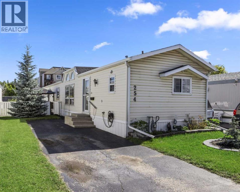 Property image for 254 Erin Woods Circle SE|Calgary, Alberta T2B3C9