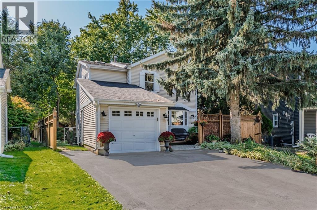 Property image for 18 BLUERIDGE Square|Brampton, Ontario L6Z1A1