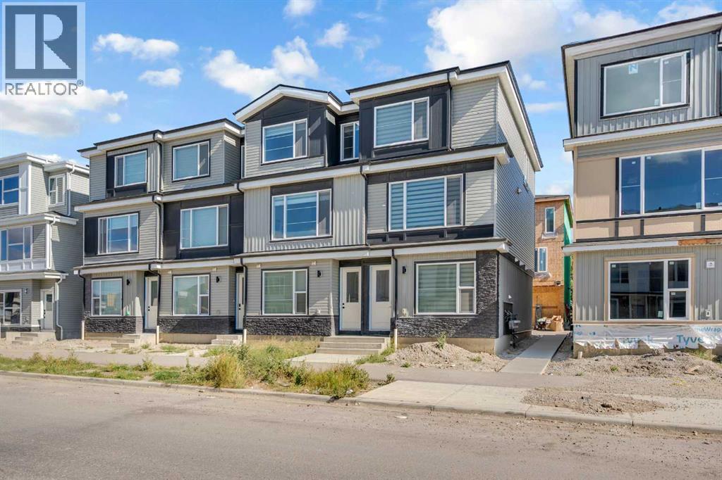 Property image for 8810 48 Street NE|Calgary, Alberta T3J5N8