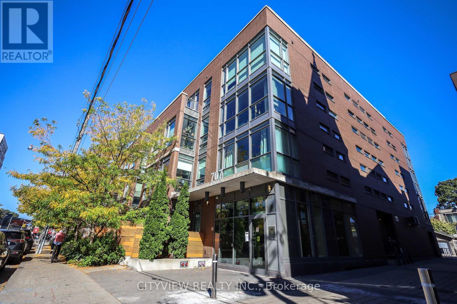 Property image for 416 - 707 DOVERCOURT ROAD|Toronto (Palmerston-Little Italy), Ontario M6H0B5
