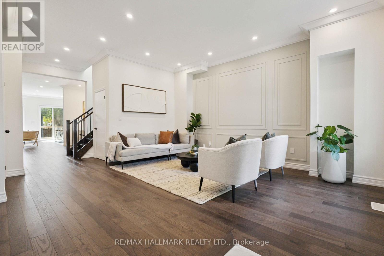 Property image for 147 MCINTOSH STREET|Toronto (Birchcliffe-Cliffside), Ontario M1N3Y8