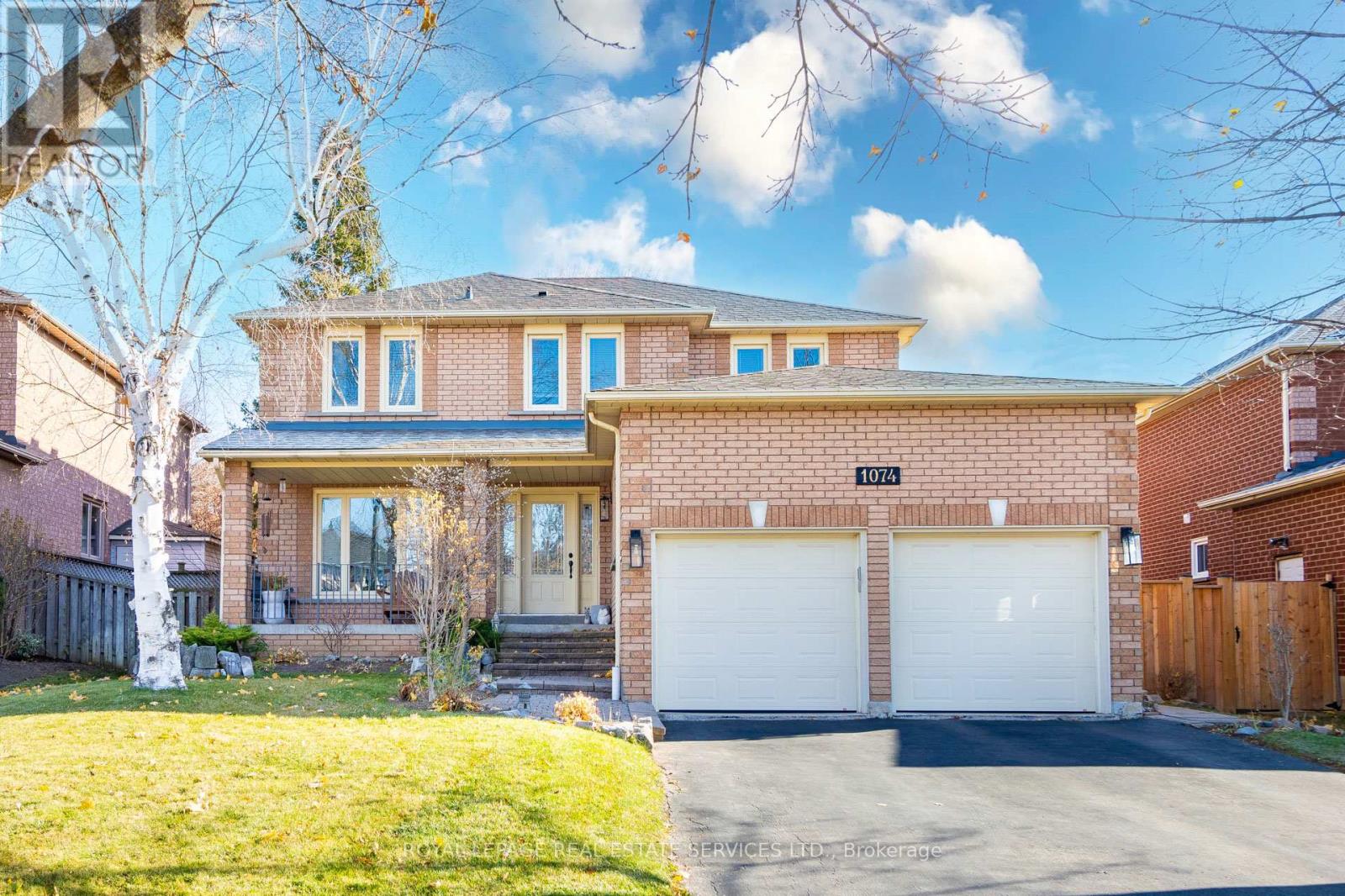 Property image for 1074 BRADBURY CHASE|Mississauga (East Credit), Ontario L5V1J7