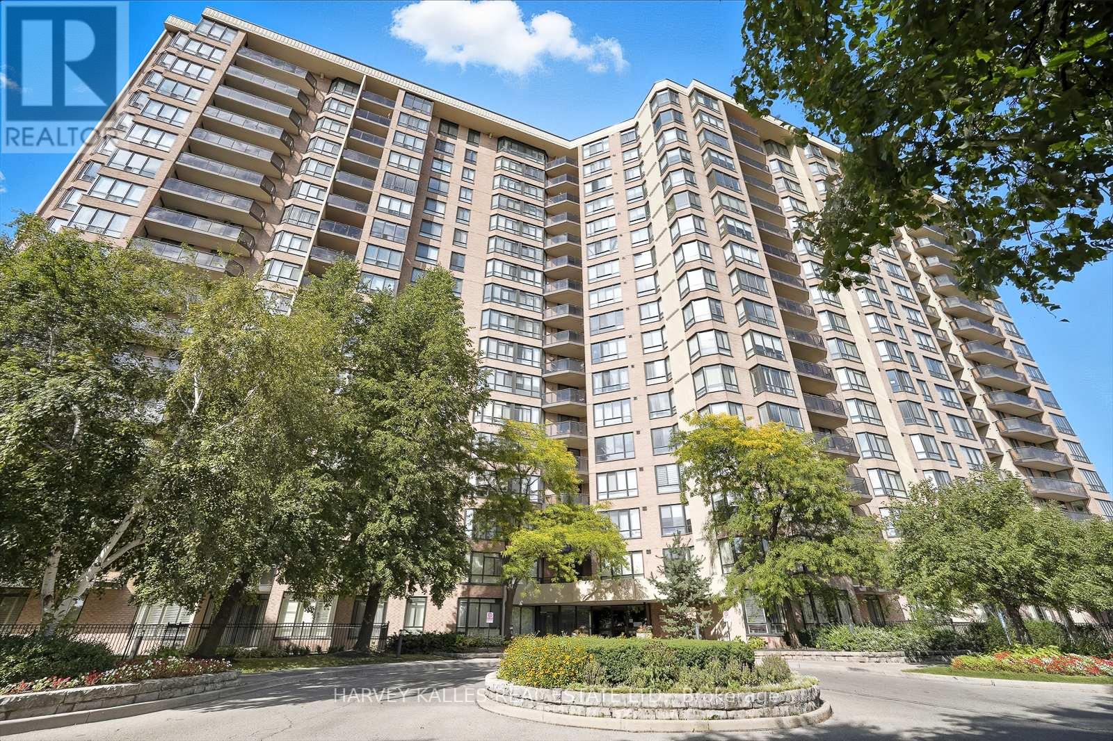 Property image for 812 - 20 CHERRYTREE DRIVE|Brampton (Fletcher's Creek South), Ontario L6Y3V1