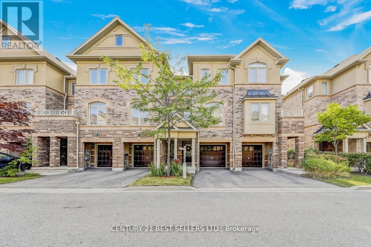 Property image for 52 - 6625 FALCONER DRIVE|Mississauga (Streetsville), Ontario L5N0C7