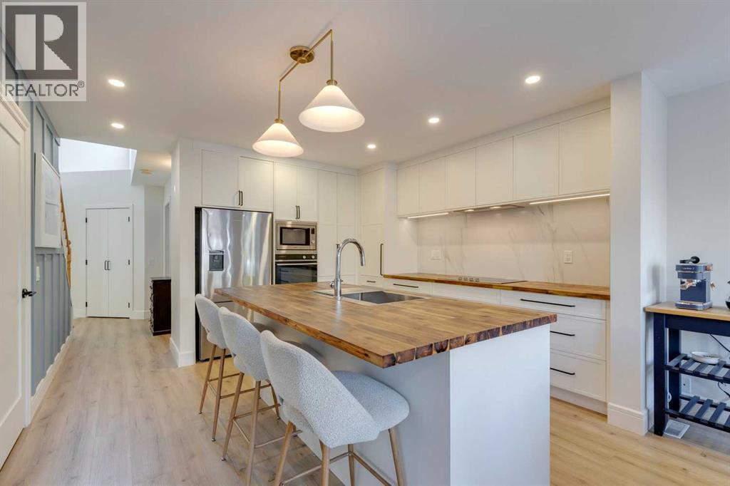 Property image for 254 Scenic View Close NW|Calgary, Alberta T3L1Y5